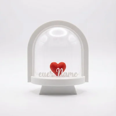 Mini-Schneekugel-Optik: Herz in Kuppelrahmen