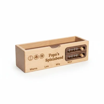 CNC-gefräster Kartenhalter „Papa’s Spielabend“ mit Punktezähler