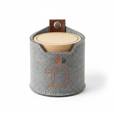 Personalisierter Bierdeckelhalter aus Filz genäht