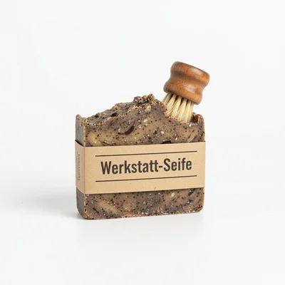 Handgegossener Seifenblock „Werkstatt-Seife“ mit Bürstenstück