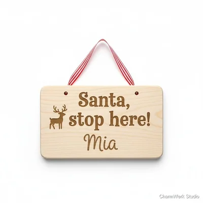 Lasergraviertes Holz-„Santa Stop Here“-Türschild mit Name