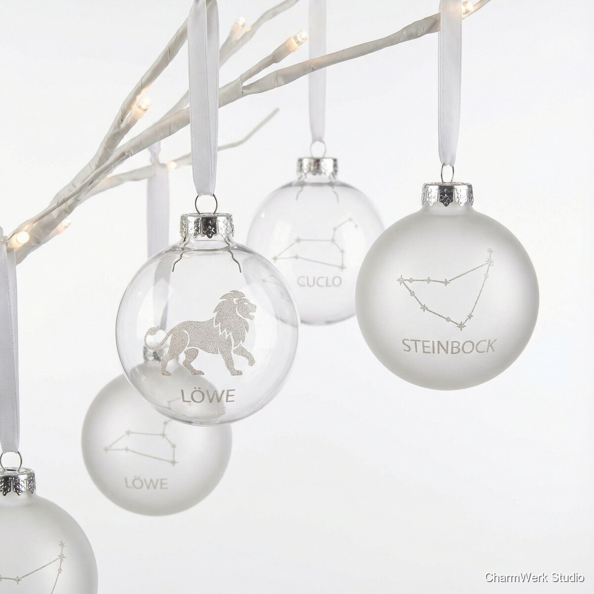 Weihnachtskugeln aus Acryl mit Sternbild-Namen - Seitenansicht