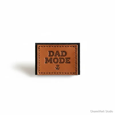Lasergraviertes Leder-Patch für Cap oder Tasche „Dad Mode“