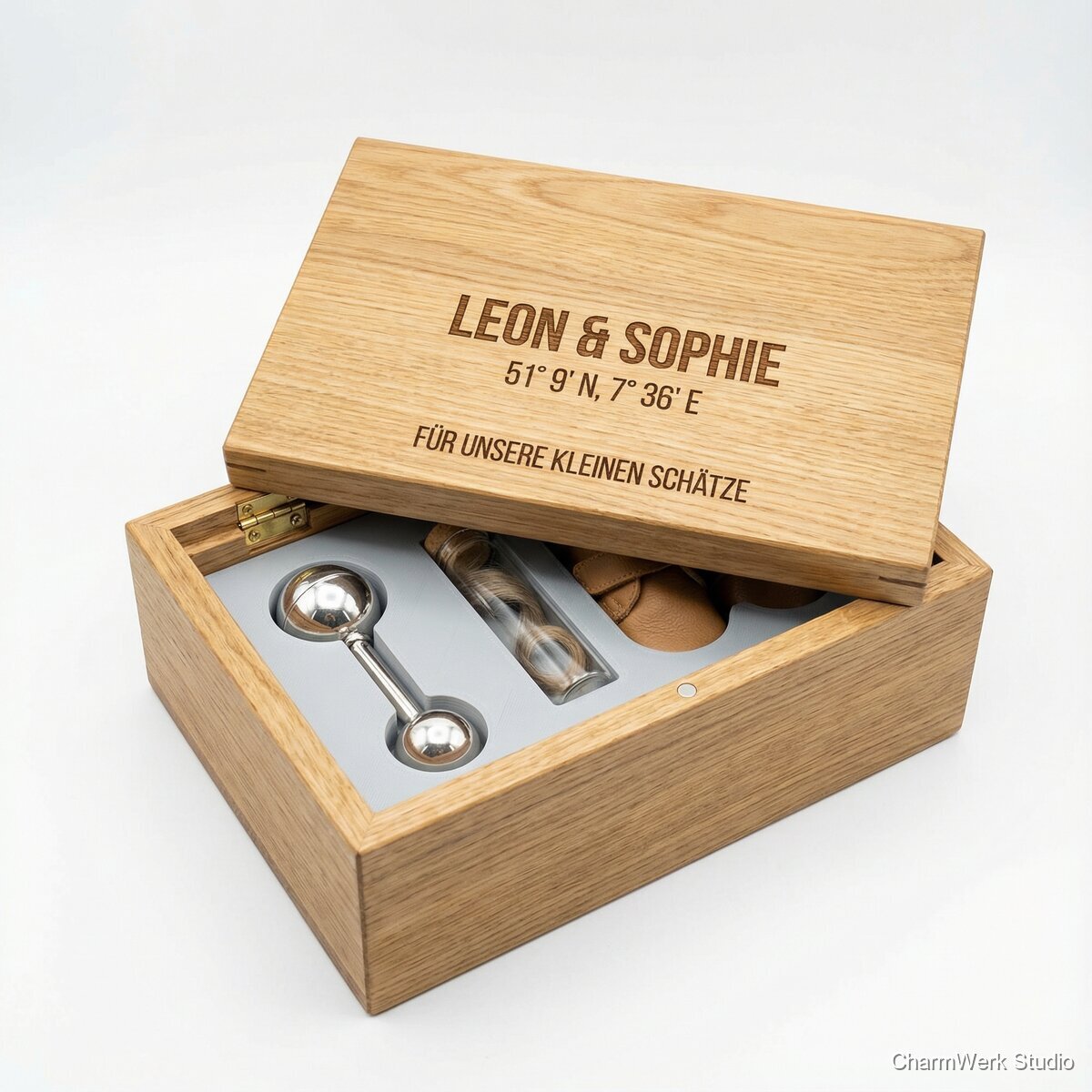 Erinnerungsbox mit graviertem Deckel und Inlay