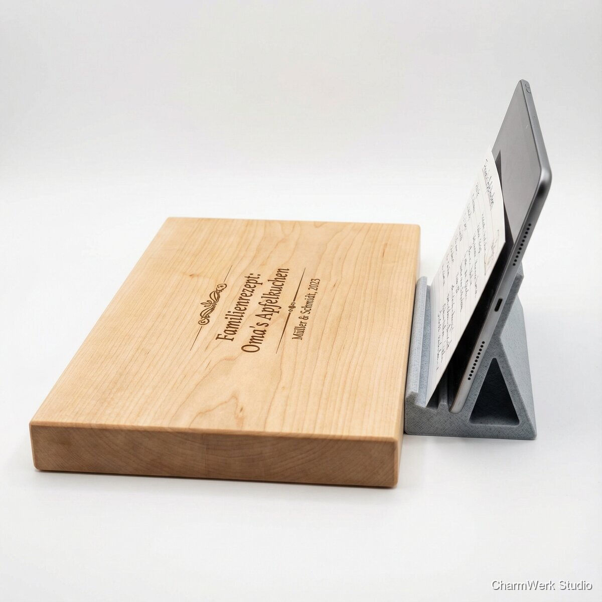 CNC-Schneidebrett mit 3D-Rezeptkartenhalter