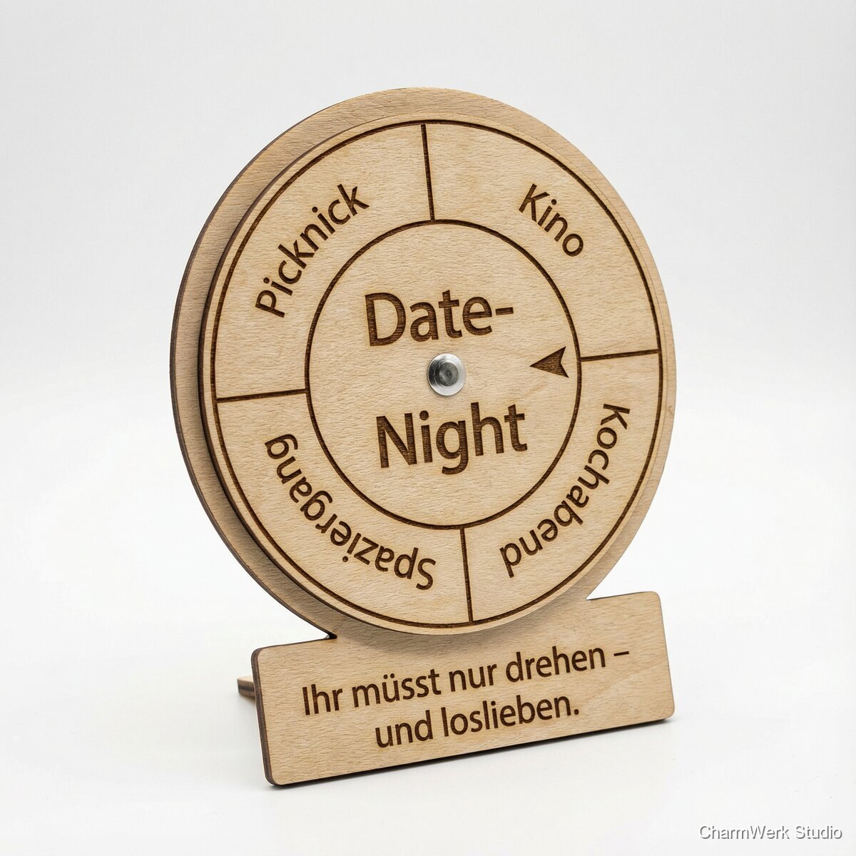 Lasergraviertes „Date-Night“-Gutscheinrad - Seitenansicht