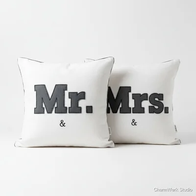 Handgenähtes Kissenbezug-Set „Mr & Mrs“ im Minimalstil