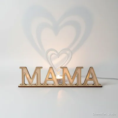 Schriftzug-Leuchte „Mama“ aus Holz mit Acryl-Glow
