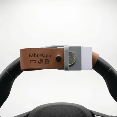 Lenkrad-Organizer „Fahr-Papa“ für Karten & Parkmünzen