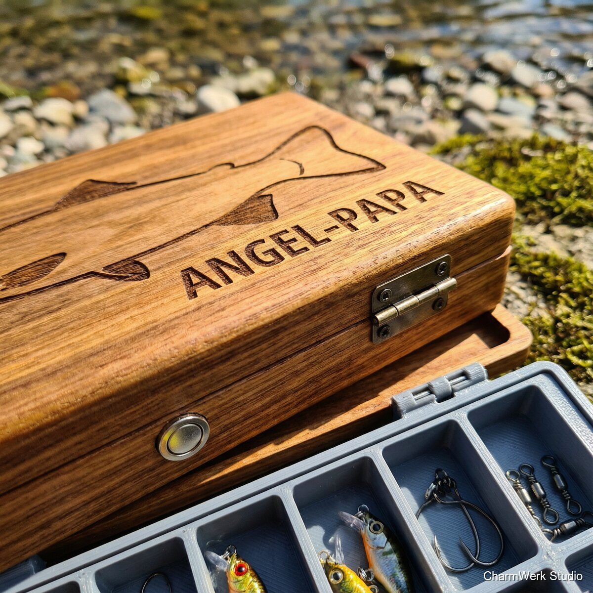 „Angel-Box“ Köder- und Hakenbox mit Namensdeckel - Detailansicht