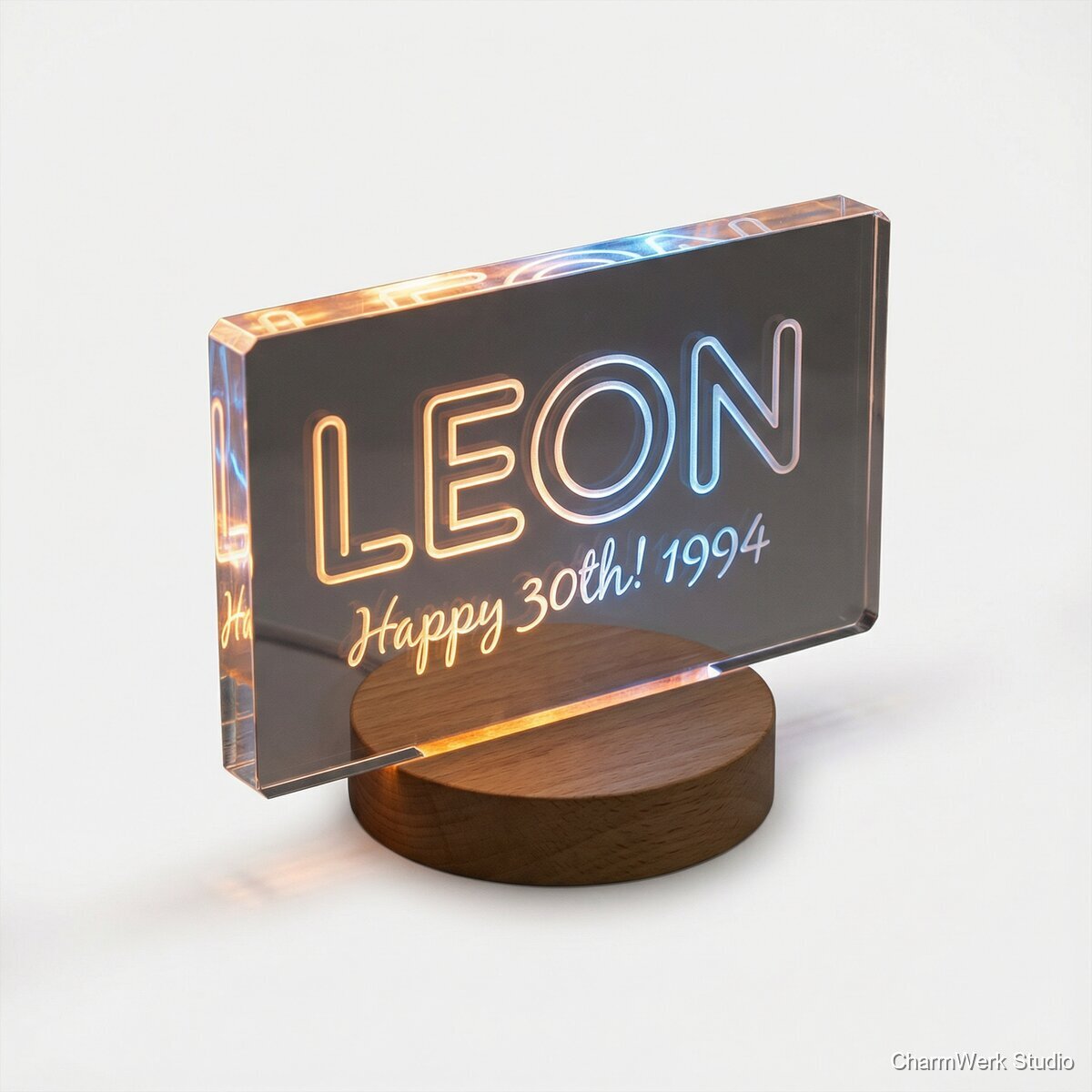 Acryl-Lichtaufsteller „Dein Name in Neon-Look“ - Seitenansicht