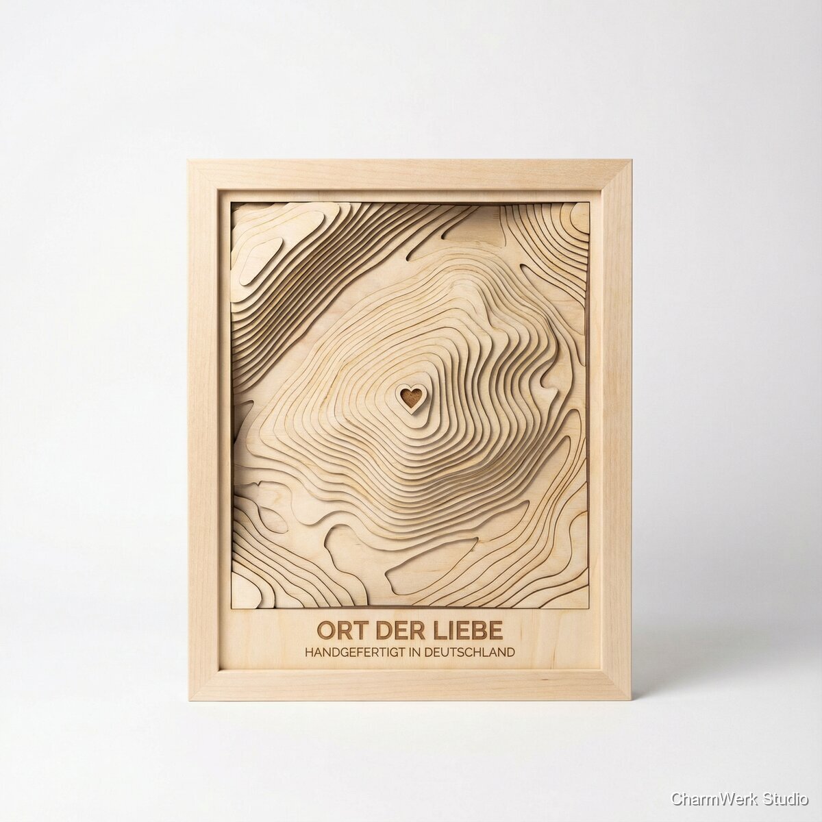 Topografische „Ort der Liebe“-Karte als 3D-Holzbild