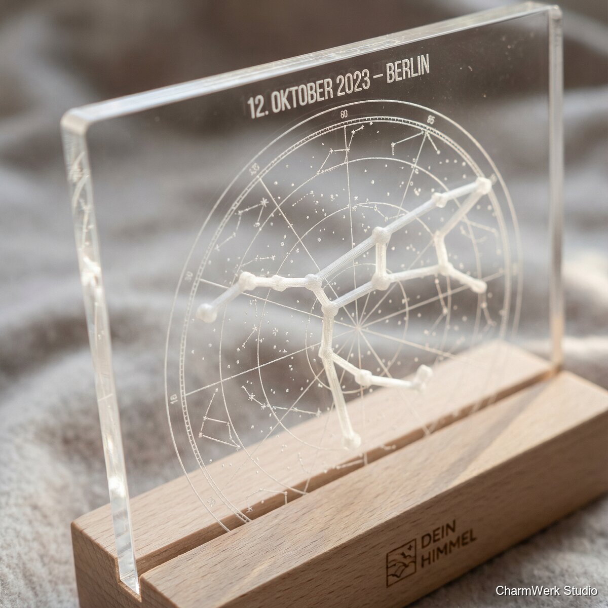 Acryl-Sternkarte mit 3D-Sternbild und Gravur - Detailansicht