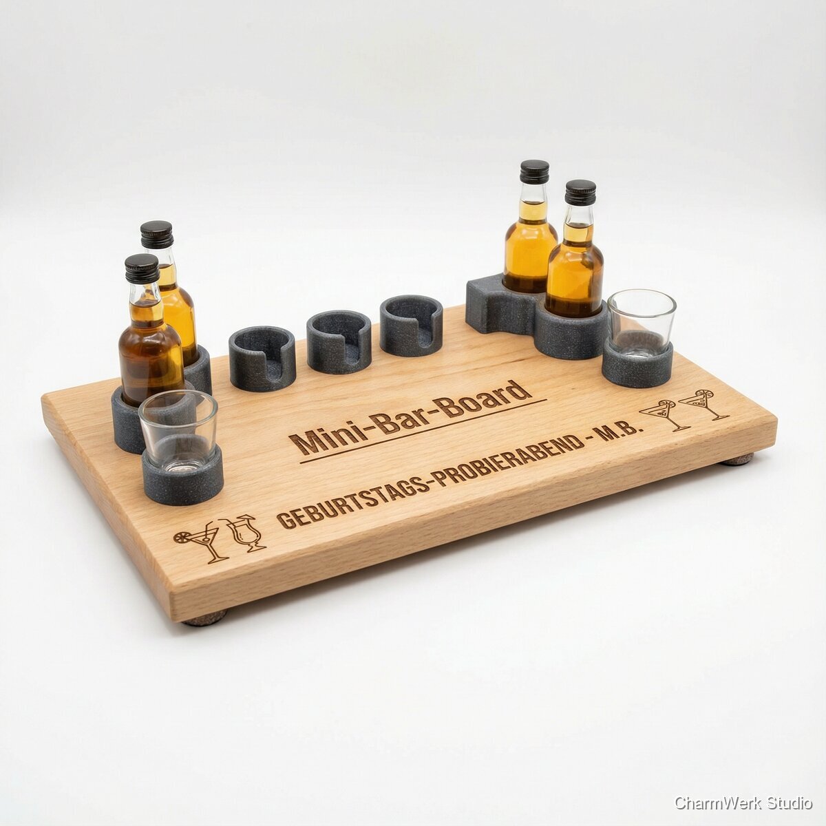 Mini-Bar-Board: graviertes Brett mit 3D-Flaschenhaltern