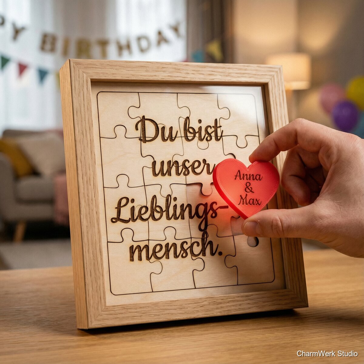 Puzzle-Message im Rahmen mit 3D-Herz als Abschlussstück - Detailansicht