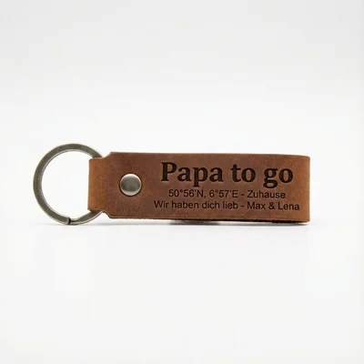 Schlüsselanhänger aus Leder „Papa to go“