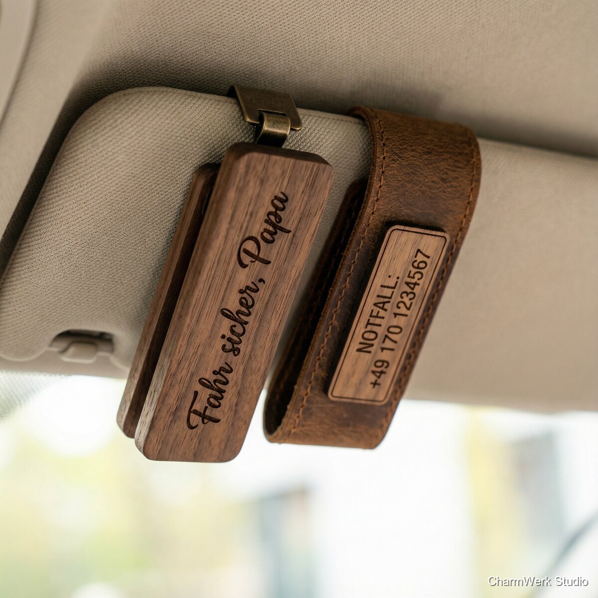 Graviertes Auto-Visier-Clip-Set „Fahr sicher, Papa“ - Detailansicht