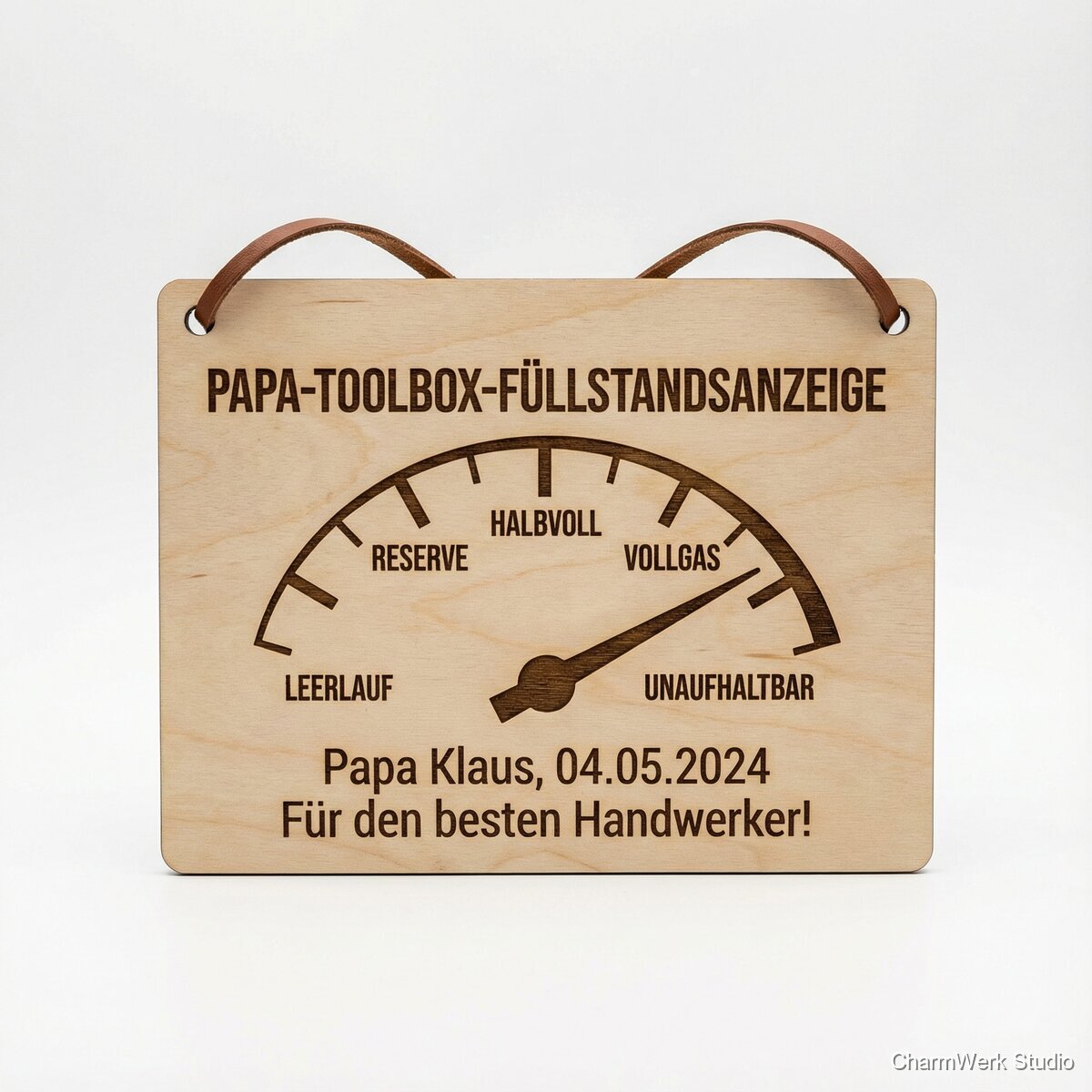Personalisierte Papa-Toolbox-Füllstandsanzeige aus Holz