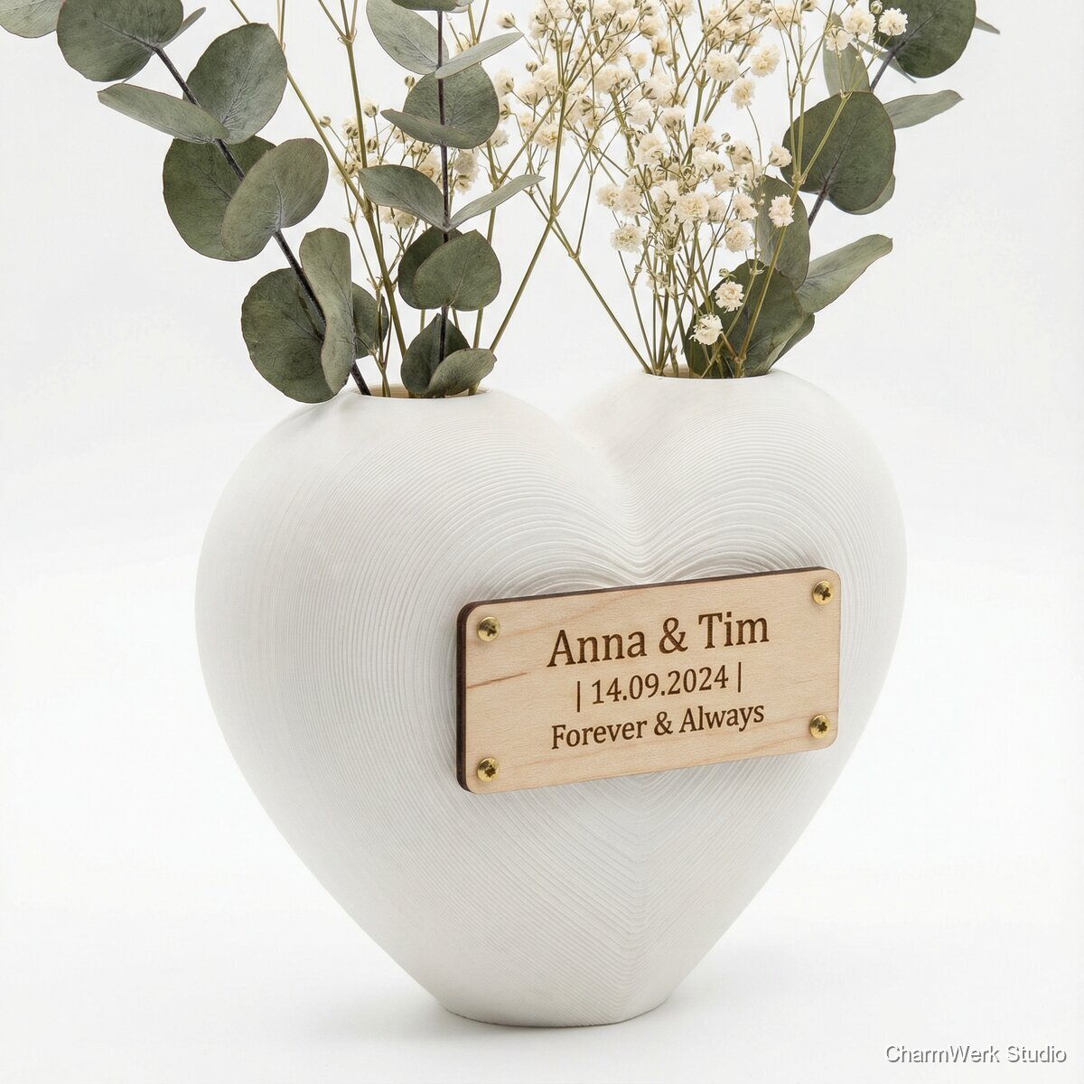 3D-Herz-Vase mit gravierter Holz-Botschaft - Seitenansicht