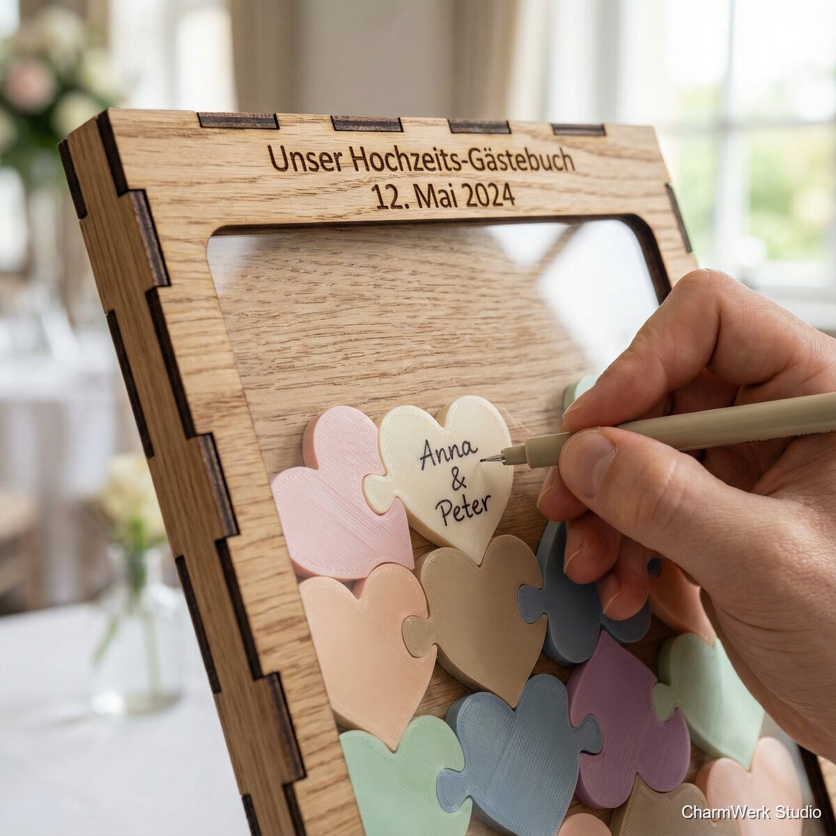 Hochzeits-„Gästebuch“-Rahmen mit 3D-Puzzle-Herzen - Detailansicht
