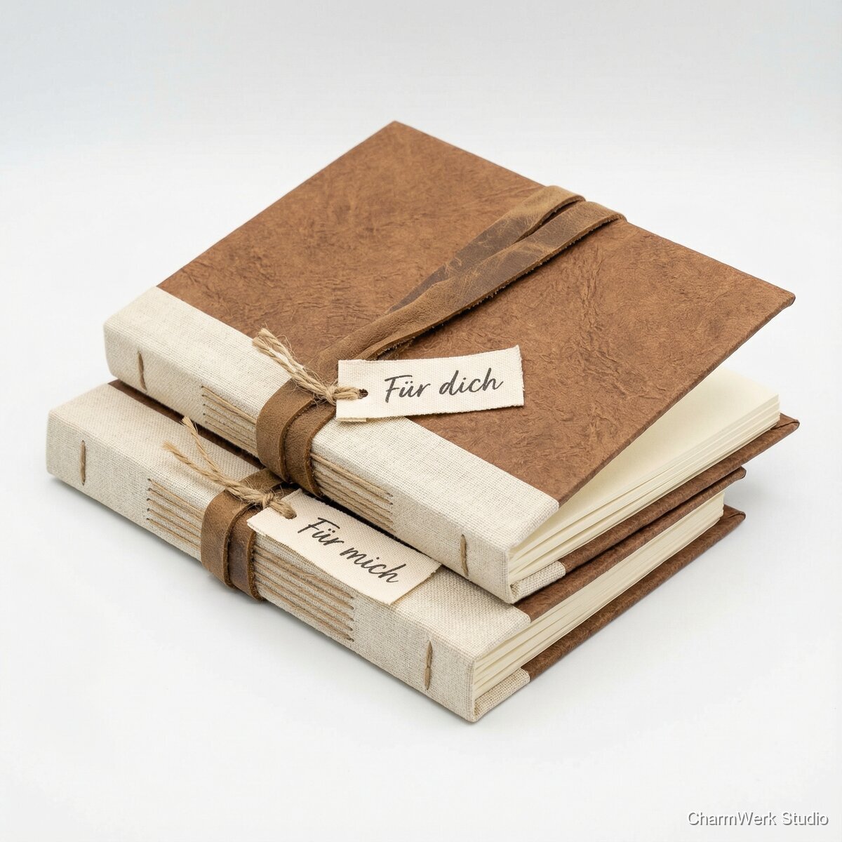 Handgebundenes Gelübde- und Briefset im Lederlook - Seitenansicht