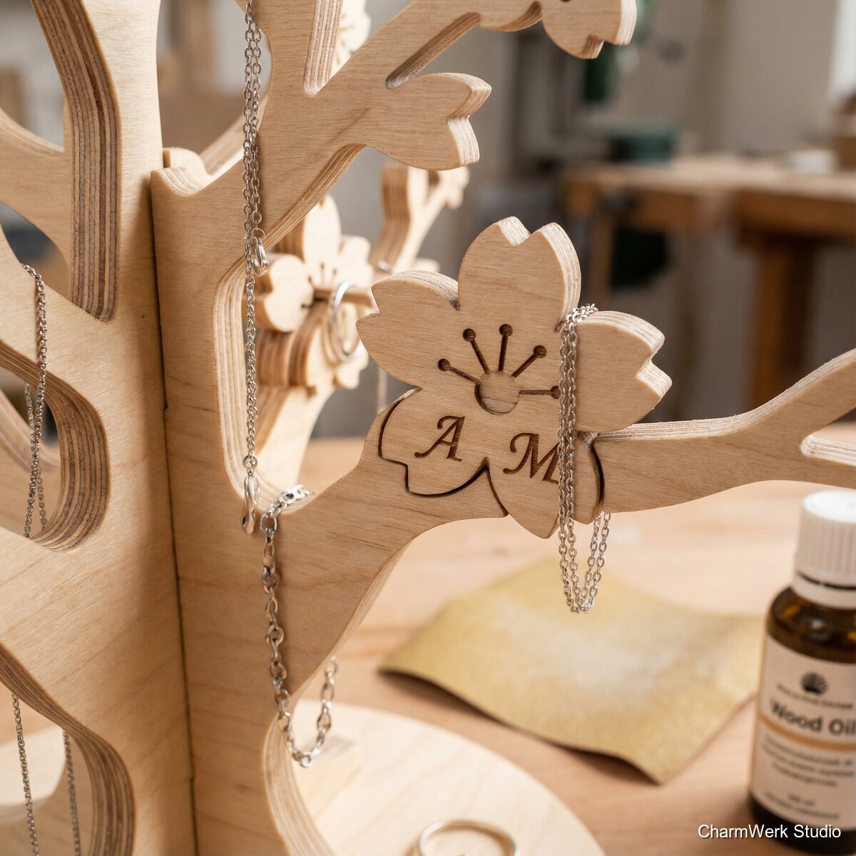 Schmuckständer „Blütenbaum“ als 3D-CNC-Stecksystem - Detailansicht