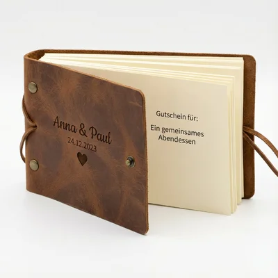 Handgemachtes Gutschein-Heft mit Lederumschlag