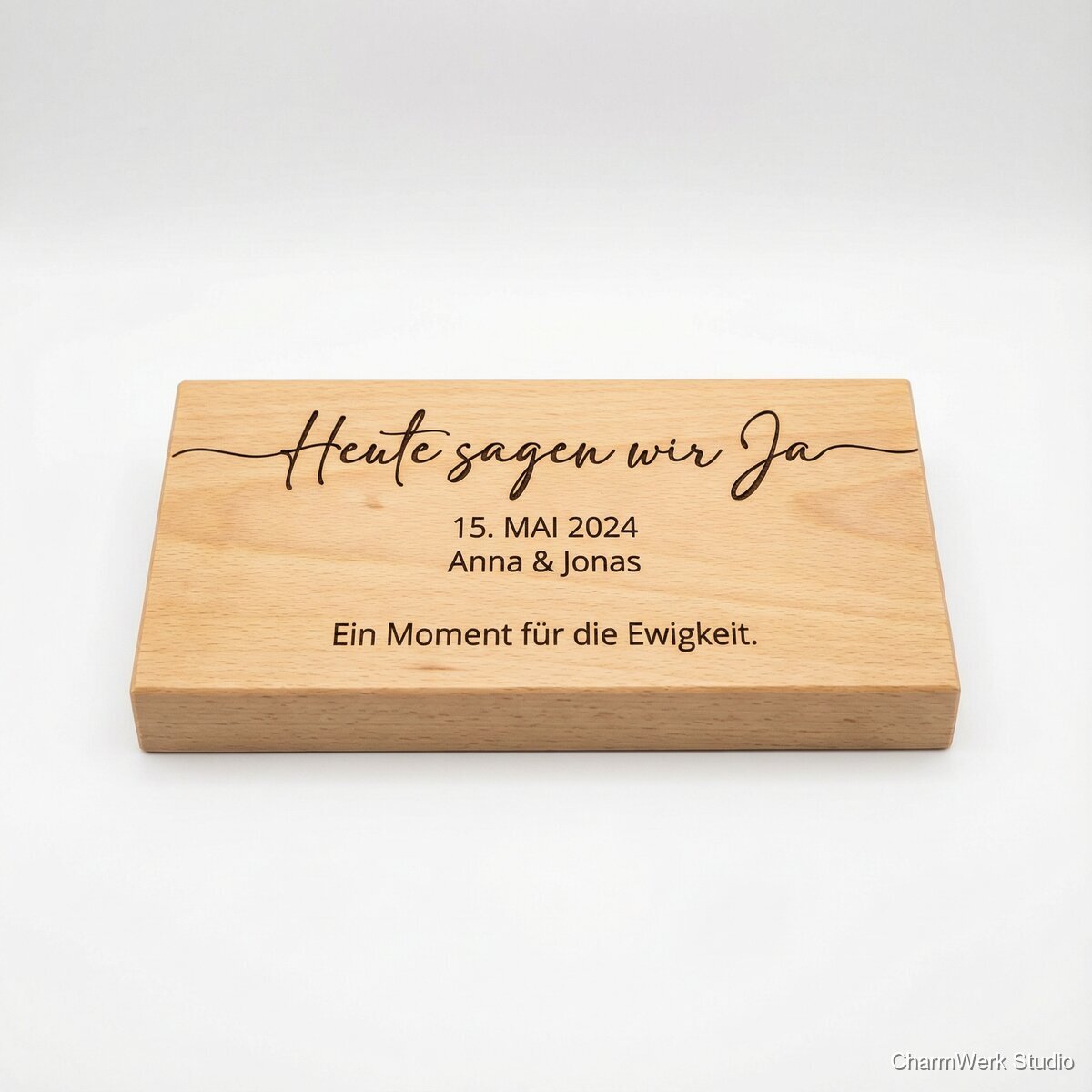 Lasergravierter Holz-Aufsteller „Heute sagen wir Ja“