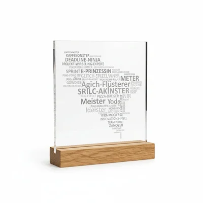 Acryl-Schreibtischaufsteller mit „Wortwolke“ aus Insider-Wörtern