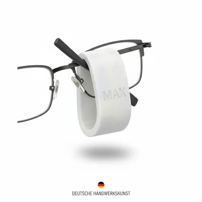 3D-gedruckter Clip für Brillenbügel mit Namen