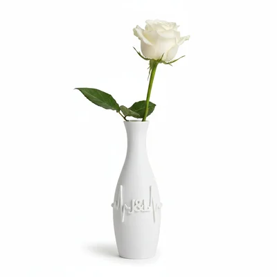 3D-gedruckte Mini-Vase im „Herzschlag“-Design