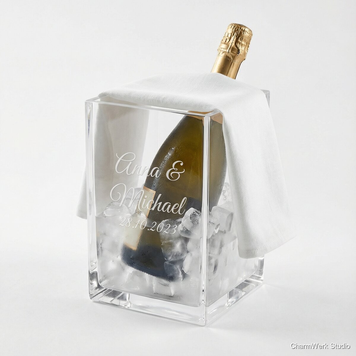 Gravierter Wein- oder Sektkühler aus Acryl - Seitenansicht