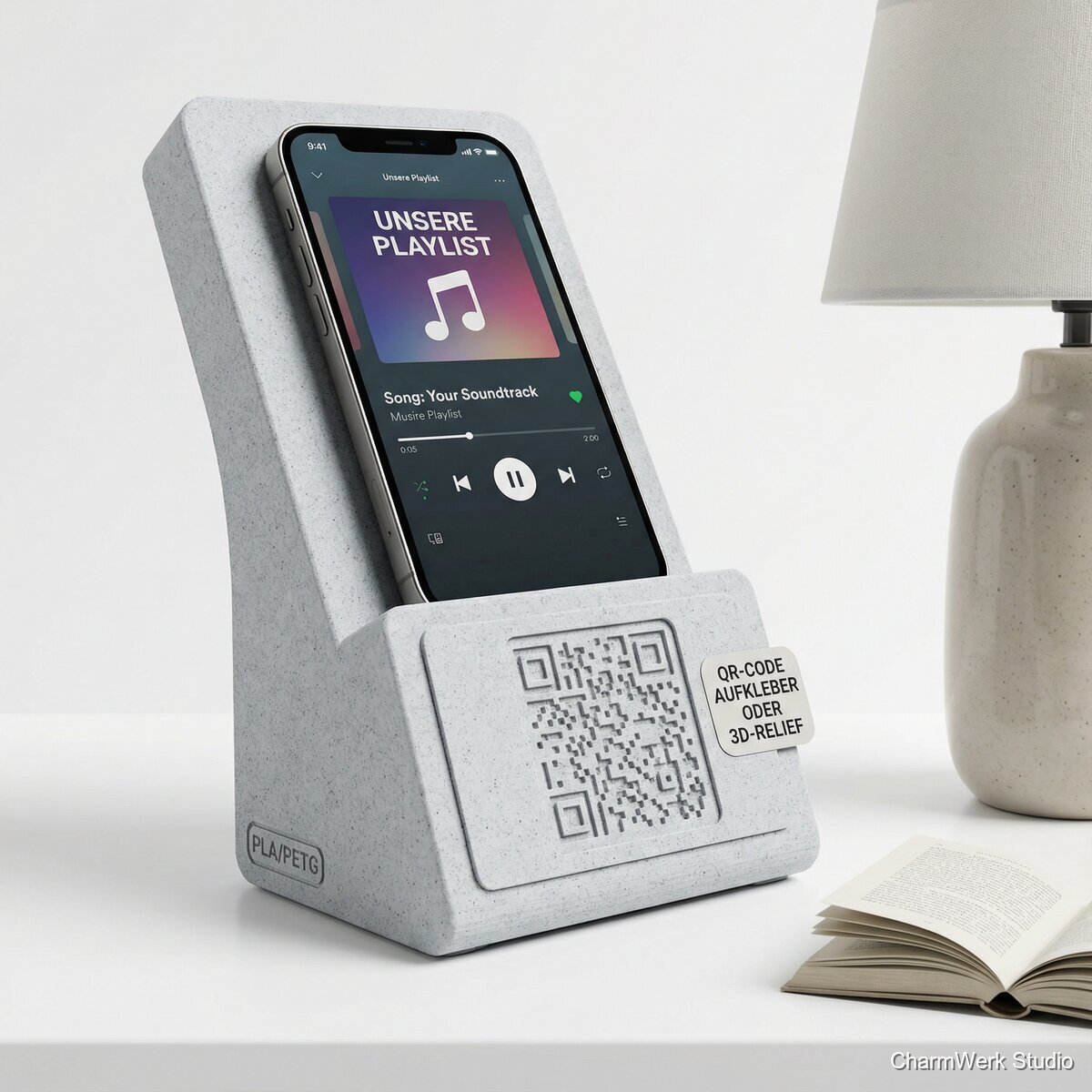 „Unsere Playlist“-Ständer für Handy & Karte - Seitenansicht