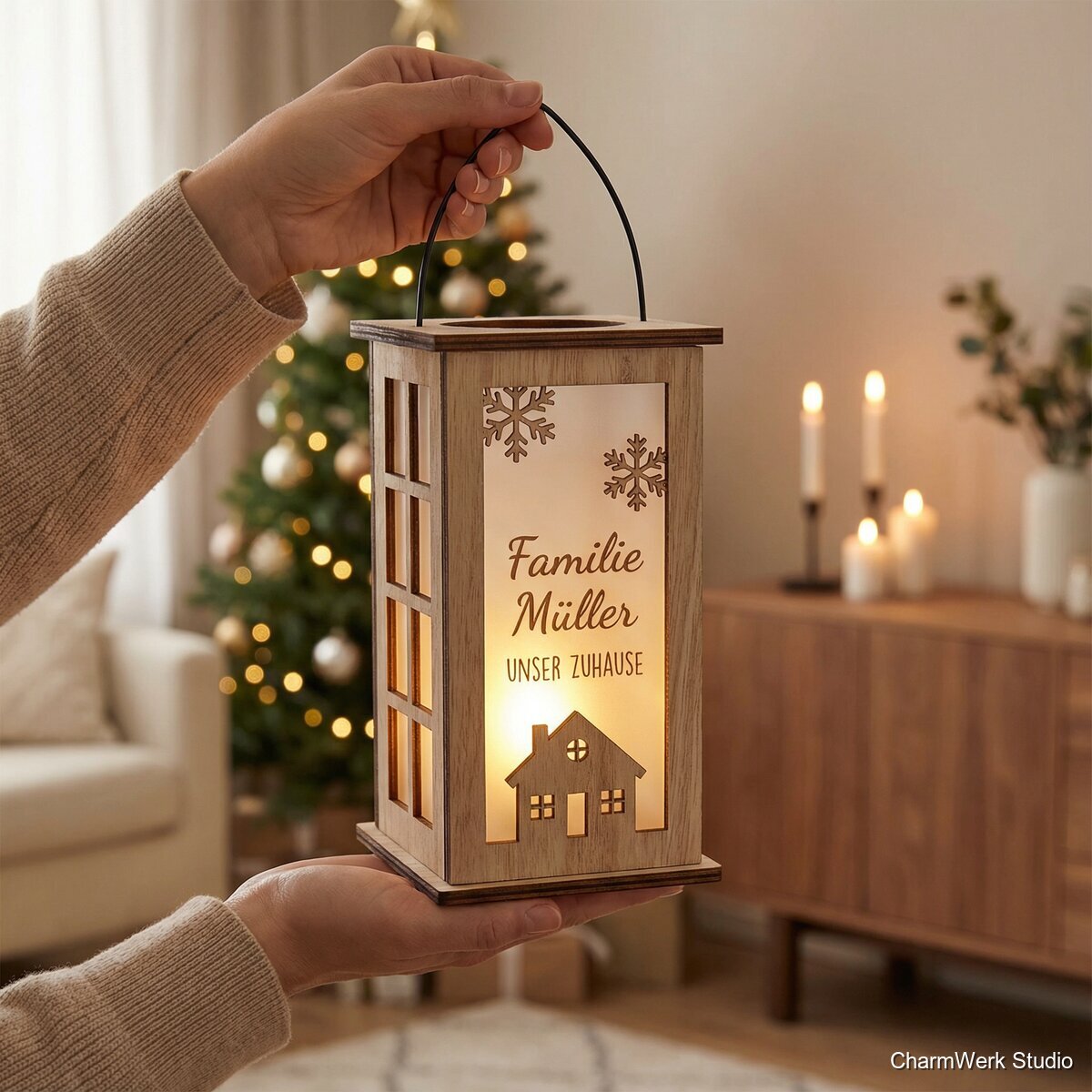 Winterdorf-Laterne mit Namen und Familienhaus - Lifestyle