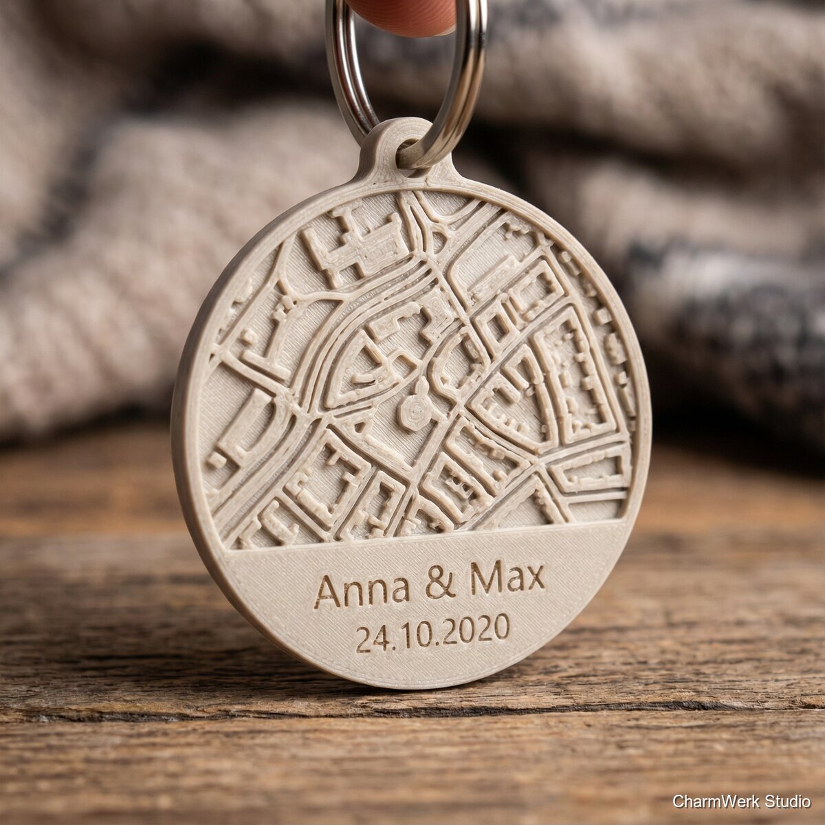 Personalisierter Stadtplan-Schlüsselanhänger als Relief - Detailansicht