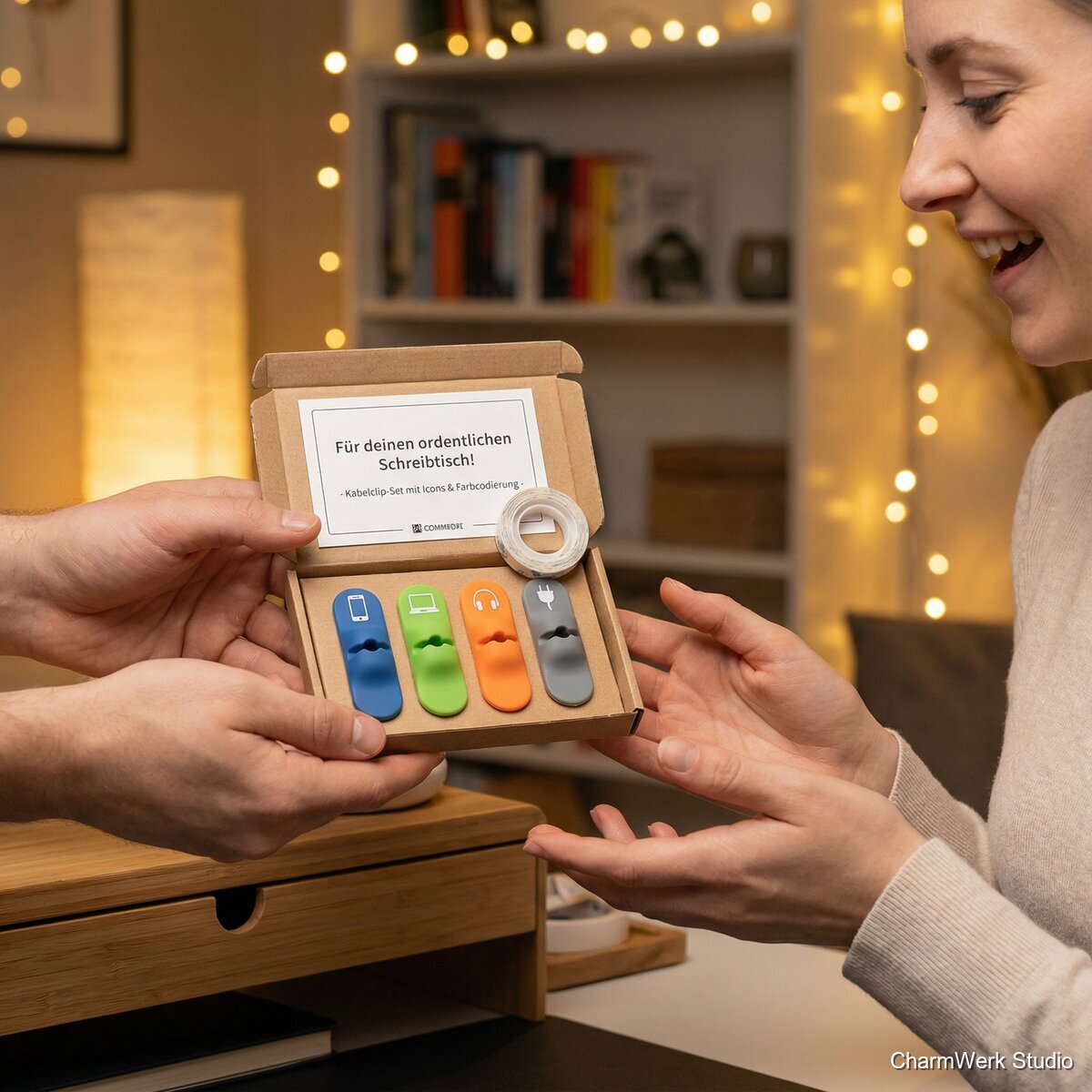 Schreibtisch-Kabelclip-Set mit Icons und Farbcodierung - Lifestyle